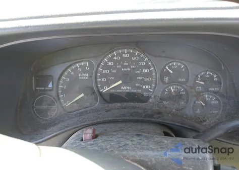 2001 Chevrolet Silverado 1500 Ls z USA, uszkodzony, nr VIN 1GCEC19VX1Z208353